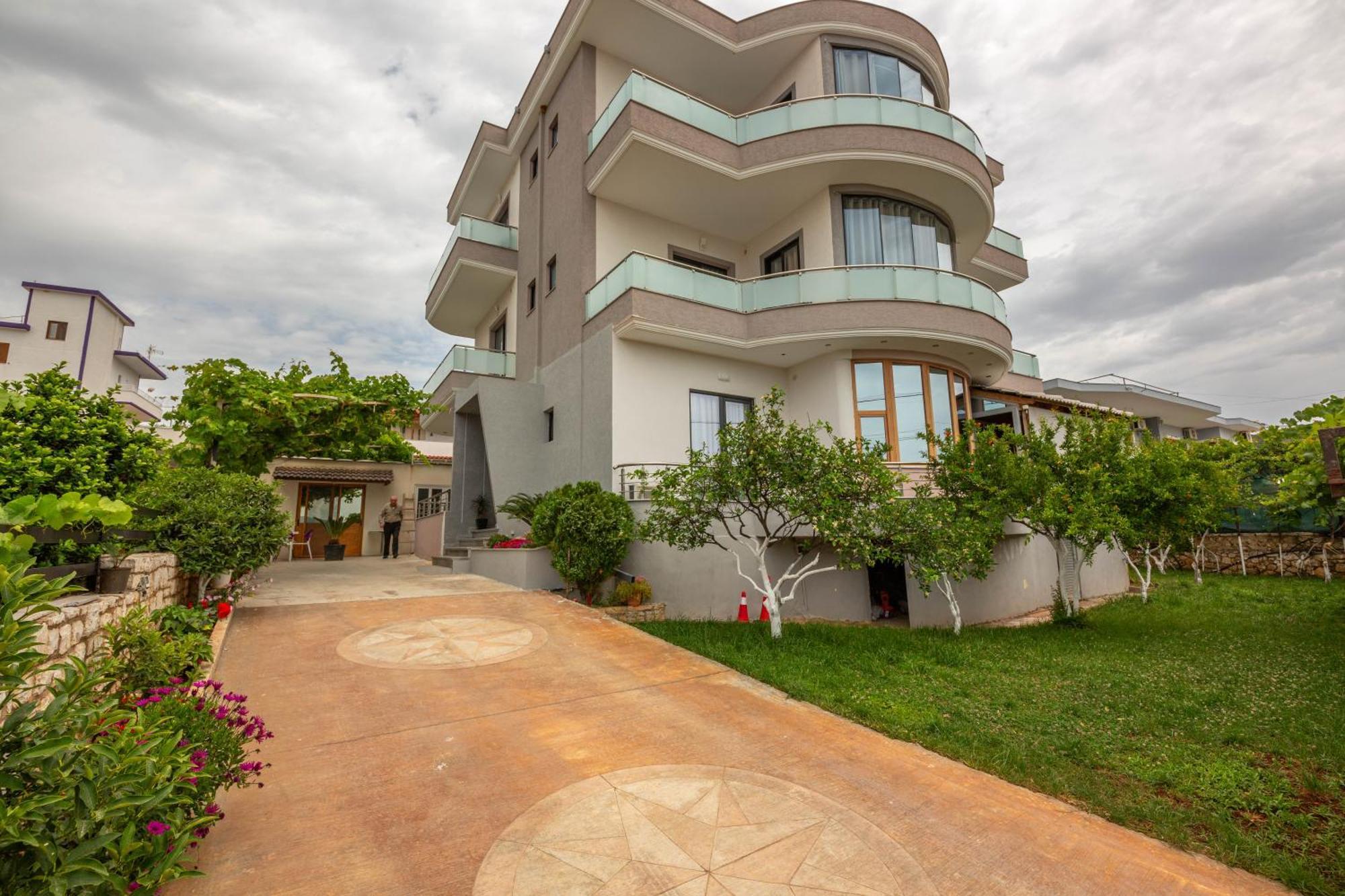 Vila Olserd Shehu Εξαμίλιο Εξωτερικό φωτογραφία