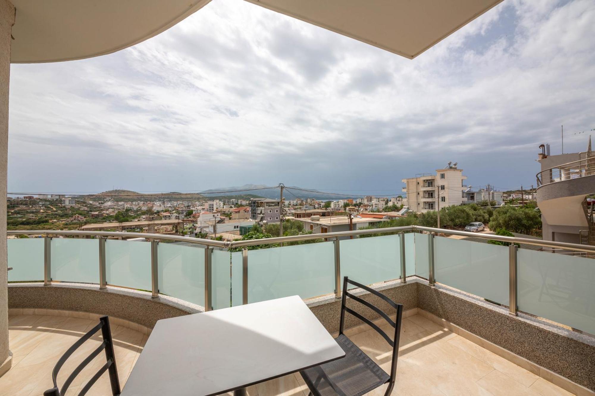 Vila Olserd Shehu Εξαμίλιο Εξωτερικό φωτογραφία