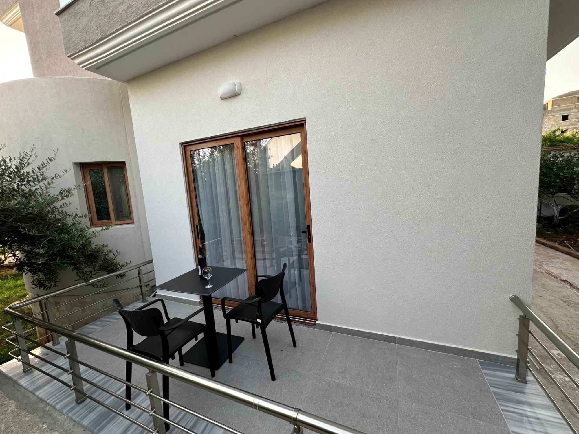 Vila Olserd Shehu Εξαμίλιο Εξωτερικό φωτογραφία